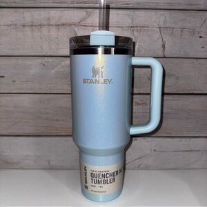 Stanley 40oz Quencher Tumbler - Blueberry Milk - NWT, Sold Out Target exclusive!